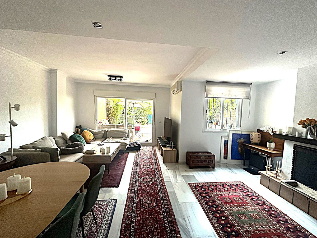 3 Bed Townhouse for sale in Puerto Banús Costa Del Sol, Málaga, Spain