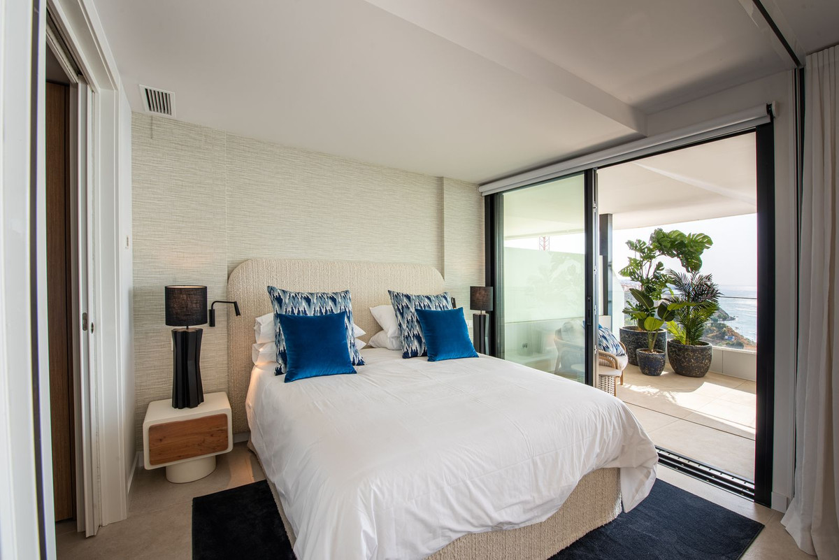 3 Bed Apartment for sale in Higueron Costa Del Sol, Málaga, Spain