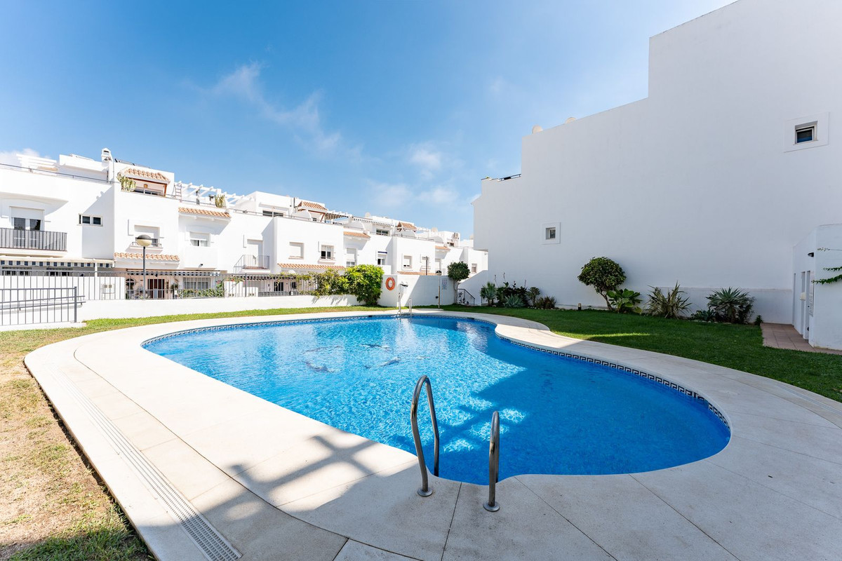 Se vende Adosada de 4 dormitorios en Costa Del Sol, Málaga, España