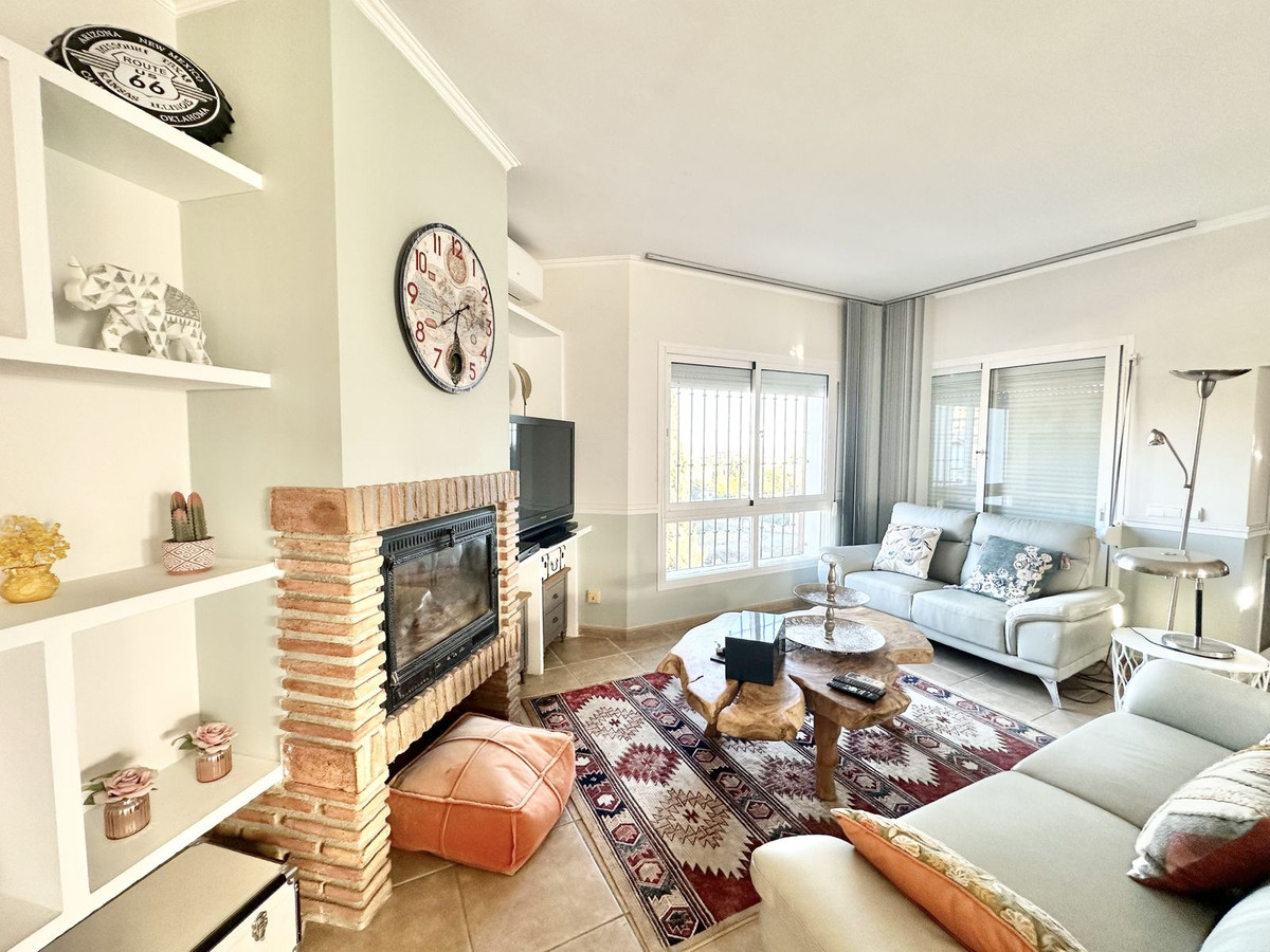 4 Bed Townhouse for sale in Mijas Costa Costa Del Sol, Málaga, Spain