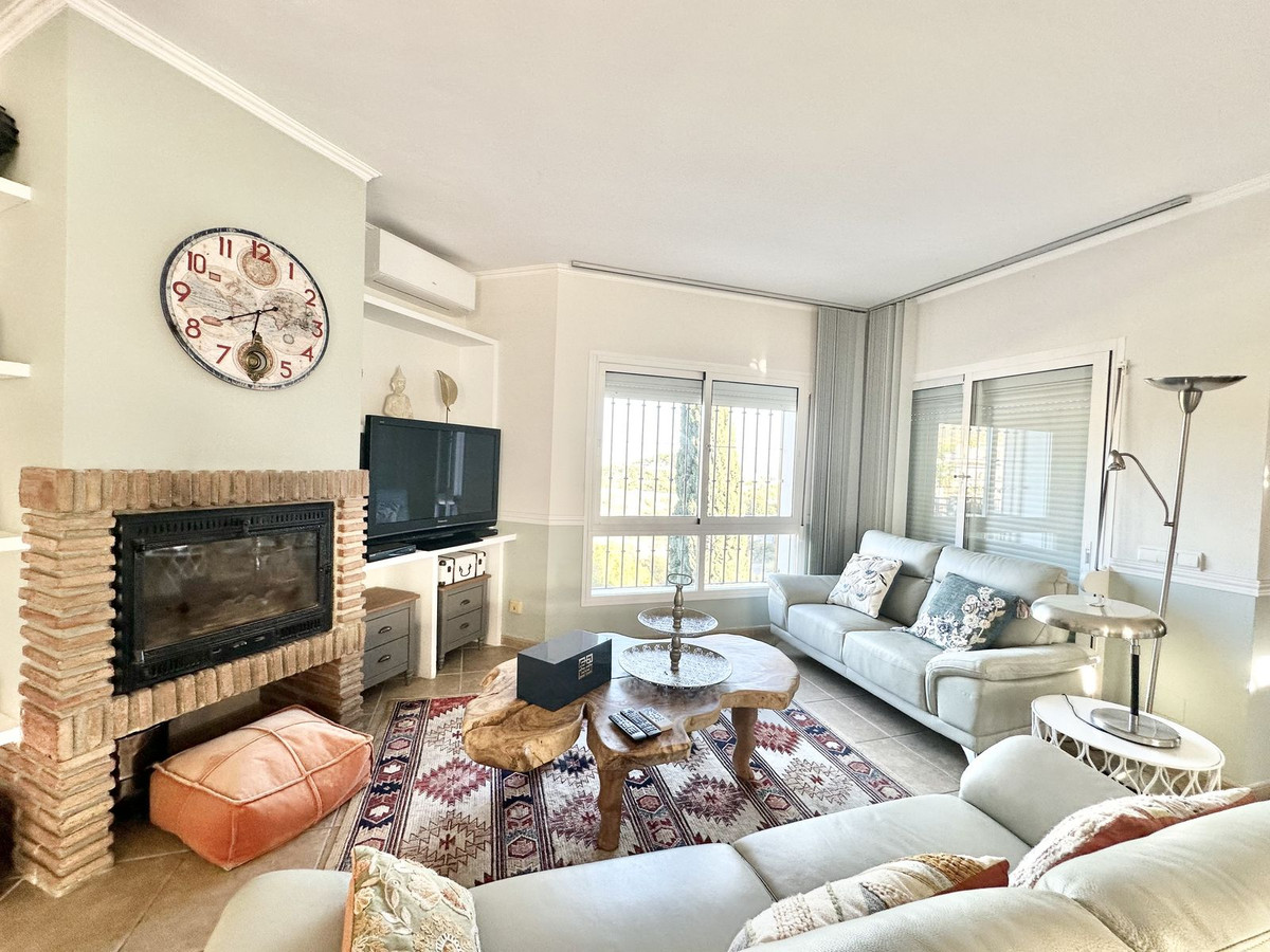 4 Bed Townhouse for sale in Mijas Costa Costa Del Sol, Málaga, Spain