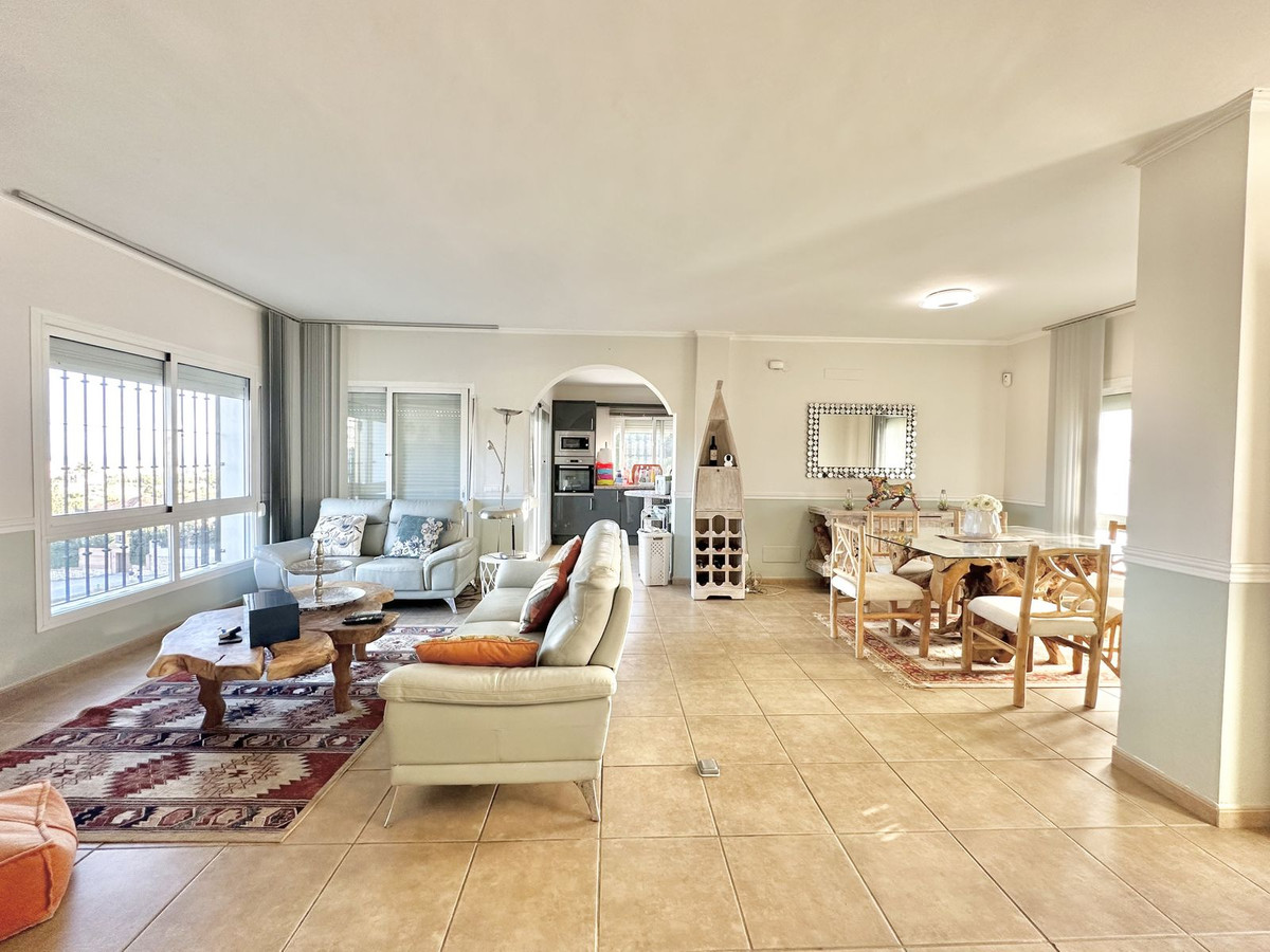 4 Bed Townhouse for sale in Mijas Costa Costa Del Sol, Málaga, Spain