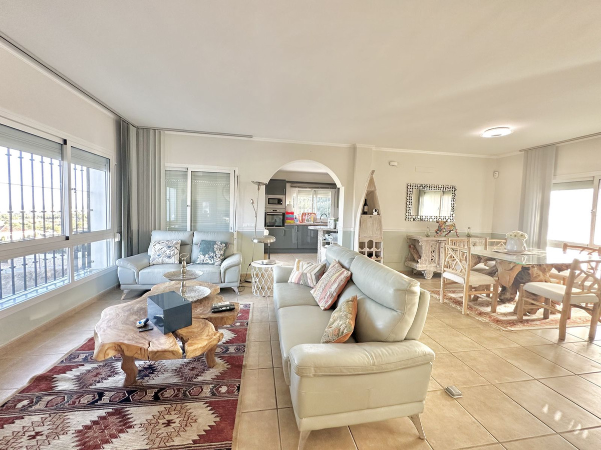 4 Bed Townhouse for sale in Mijas Costa Costa Del Sol, Málaga, Spain