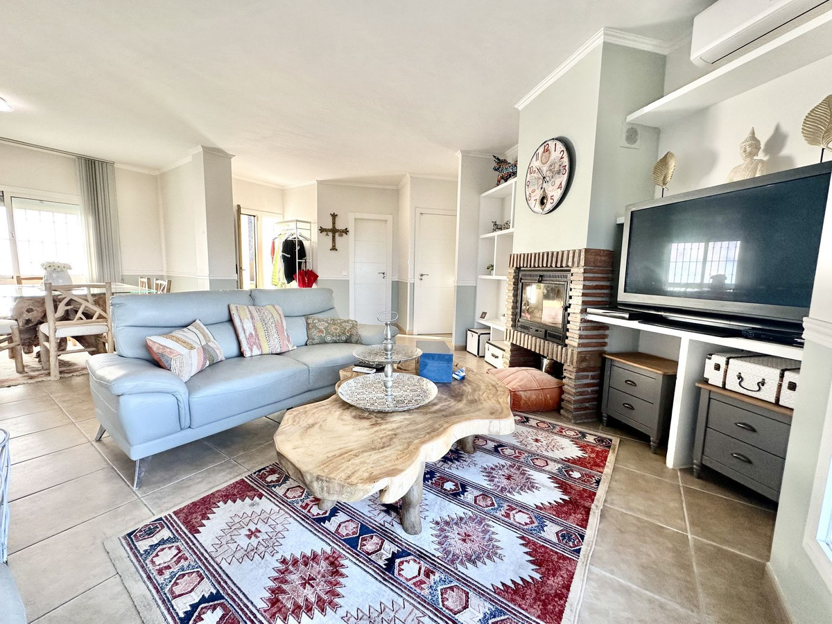 4 Bed Townhouse for sale in Mijas Costa Costa Del Sol, Málaga, Spain