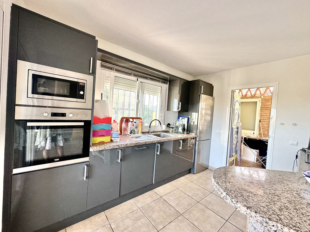 4 Bed Townhouse for sale in Mijas Costa Costa Del Sol, Málaga, Spain