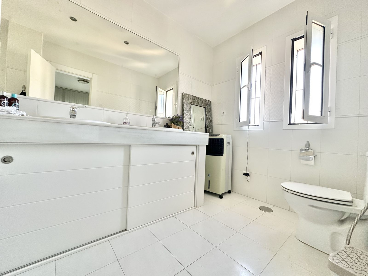 4 Bed Townhouse for sale in Mijas Costa Costa Del Sol, Málaga, Spain