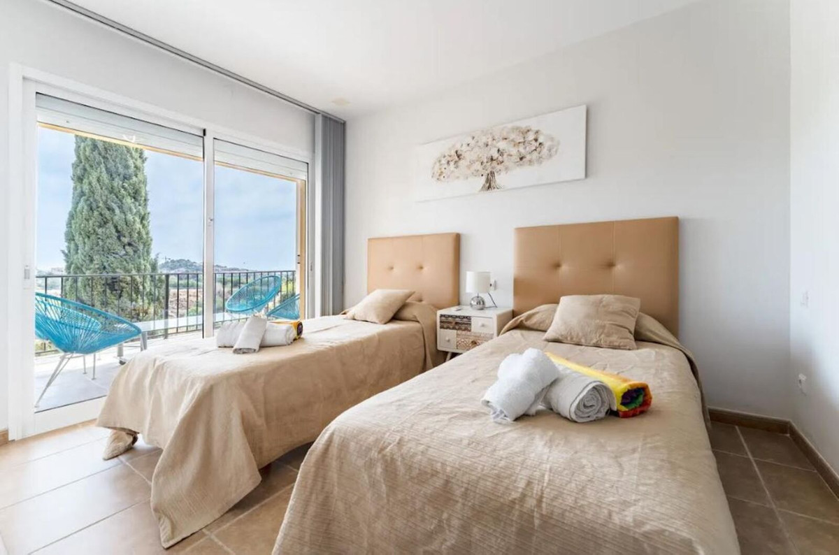 4 Bed Townhouse for sale in Mijas Costa Costa Del Sol, Málaga, Spain