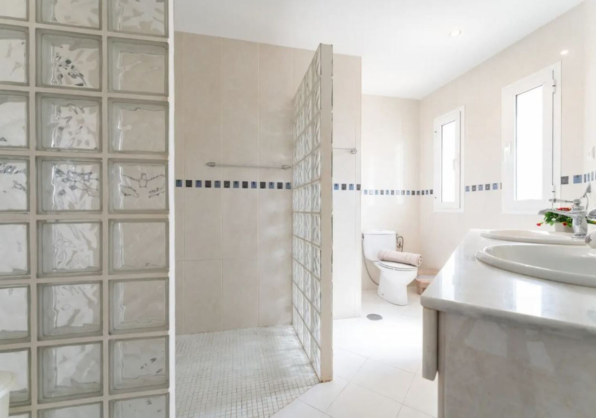 4 Bed Townhouse for sale in Mijas Costa Costa Del Sol, Málaga, Spain