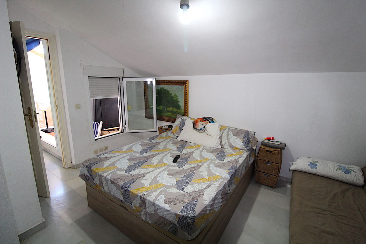 2 Bed Apartment for sale in San Pedro De Alcántara Costa Del Sol, Málaga, Spain