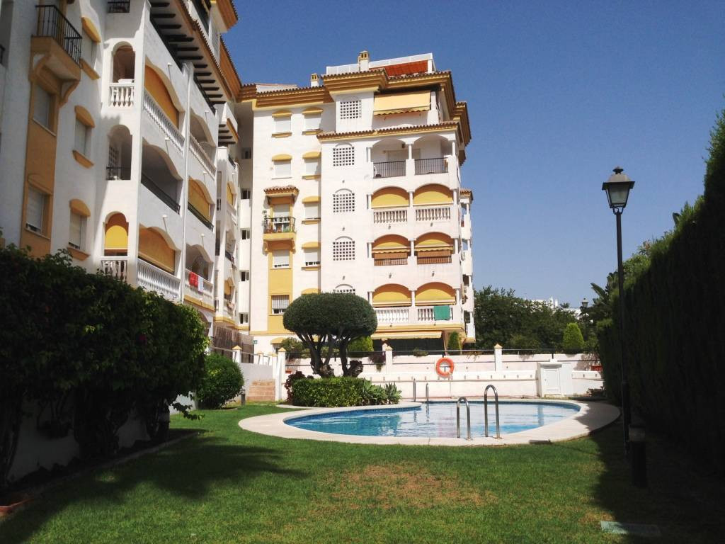 2 Bed Apartment for sale in San Pedro De Alcántara Costa Del Sol, Málaga, Spain