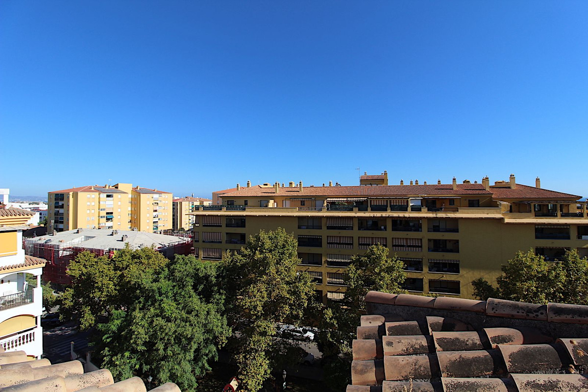 2 Bed Apartment for sale in San Pedro De Alcántara Costa Del Sol, Málaga, Spain
