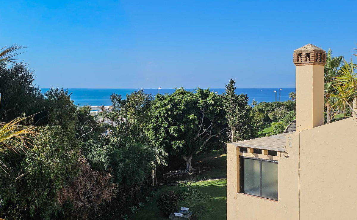 2 Bed Apartment for sale in Torrenueva Costa Del Sol, Málaga, Spain