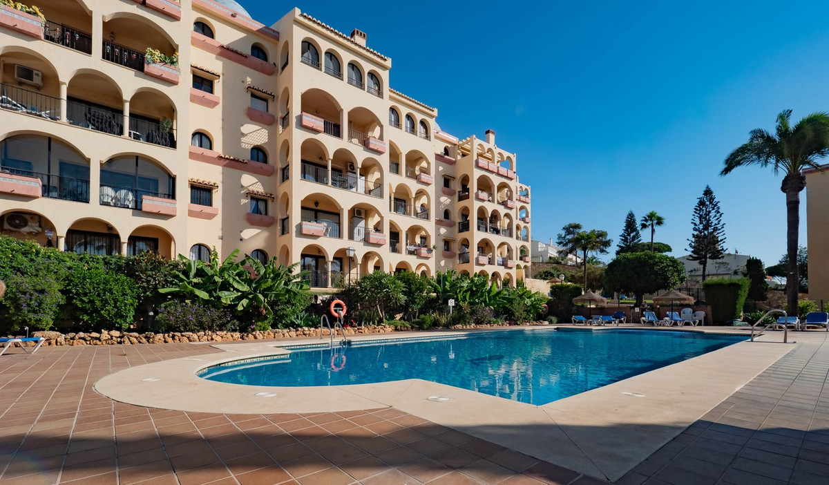 2 Bed Apartment for sale in Torrenueva Costa Del Sol, Málaga, Spain