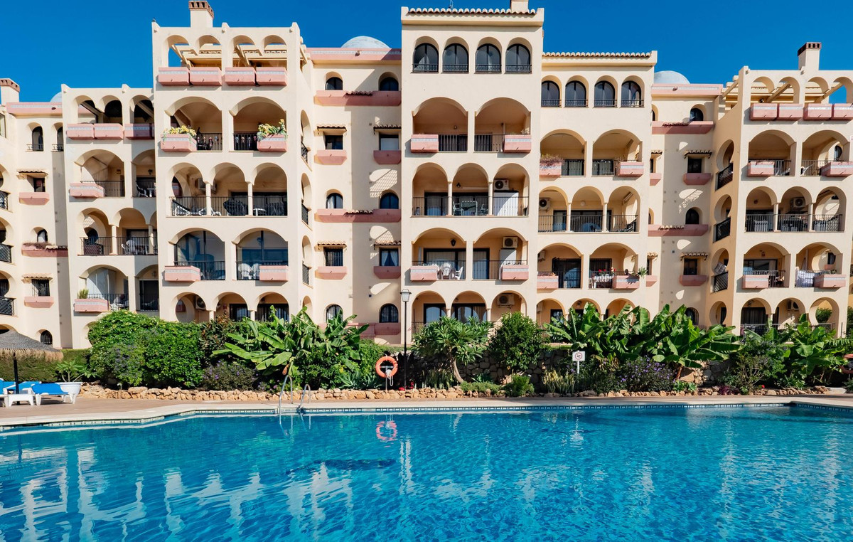 2 Bed Apartment for sale in Torrenueva Costa Del Sol, Málaga, Spain