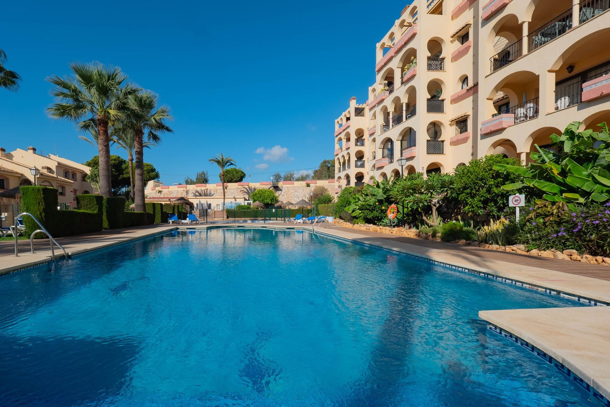 2 Bed Apartment for sale in Torrenueva Costa Del Sol, Málaga, Spain