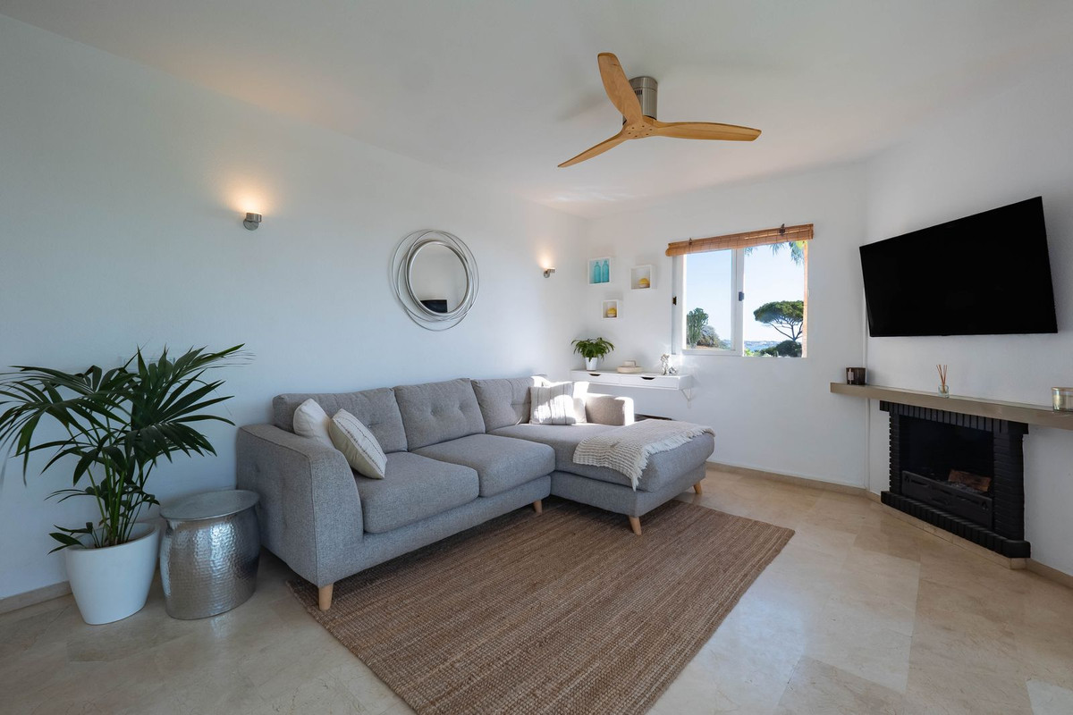 2 Bed Apartment for sale in Torrenueva Costa Del Sol, Málaga, Spain