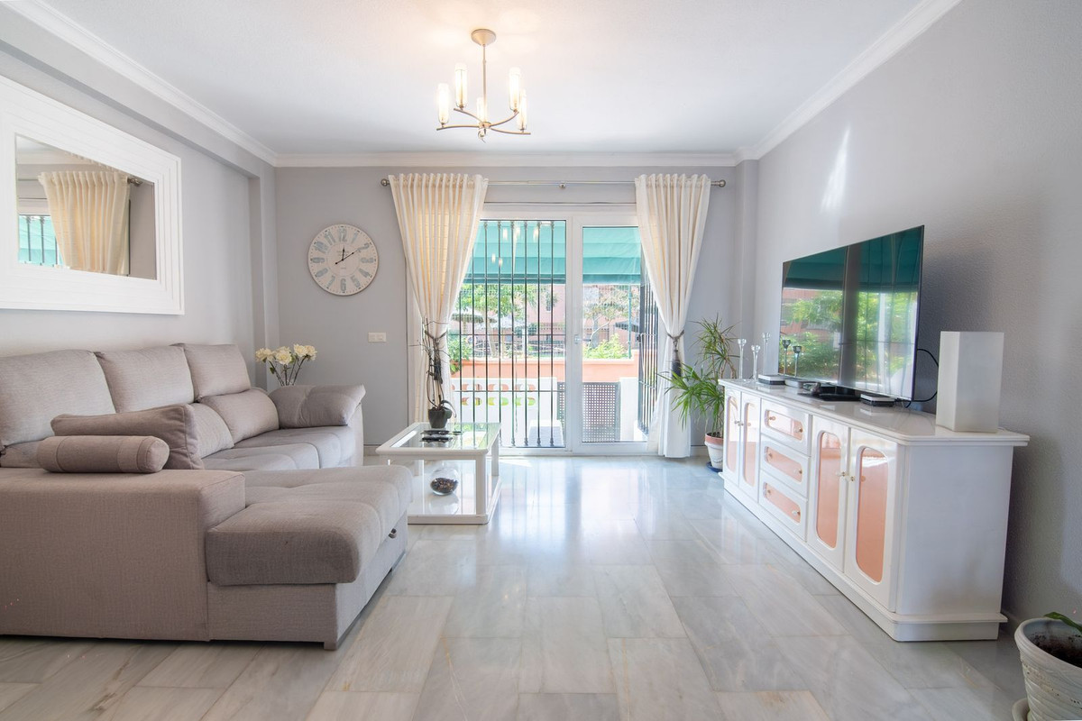 2 Bed Apartment for sale in Manilva Costa Del Sol, Málaga, Spain