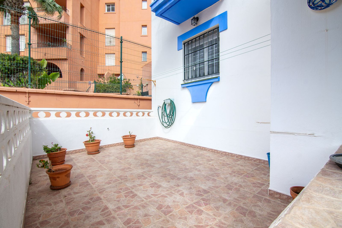 2 Bed Apartment for sale in Manilva Costa Del Sol, Málaga, Spain