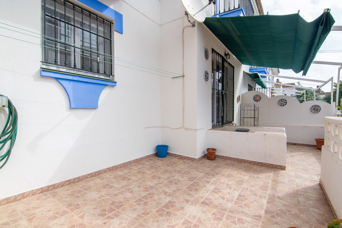 2 Bed Apartment for sale in Manilva Costa Del Sol, Málaga, Spain
