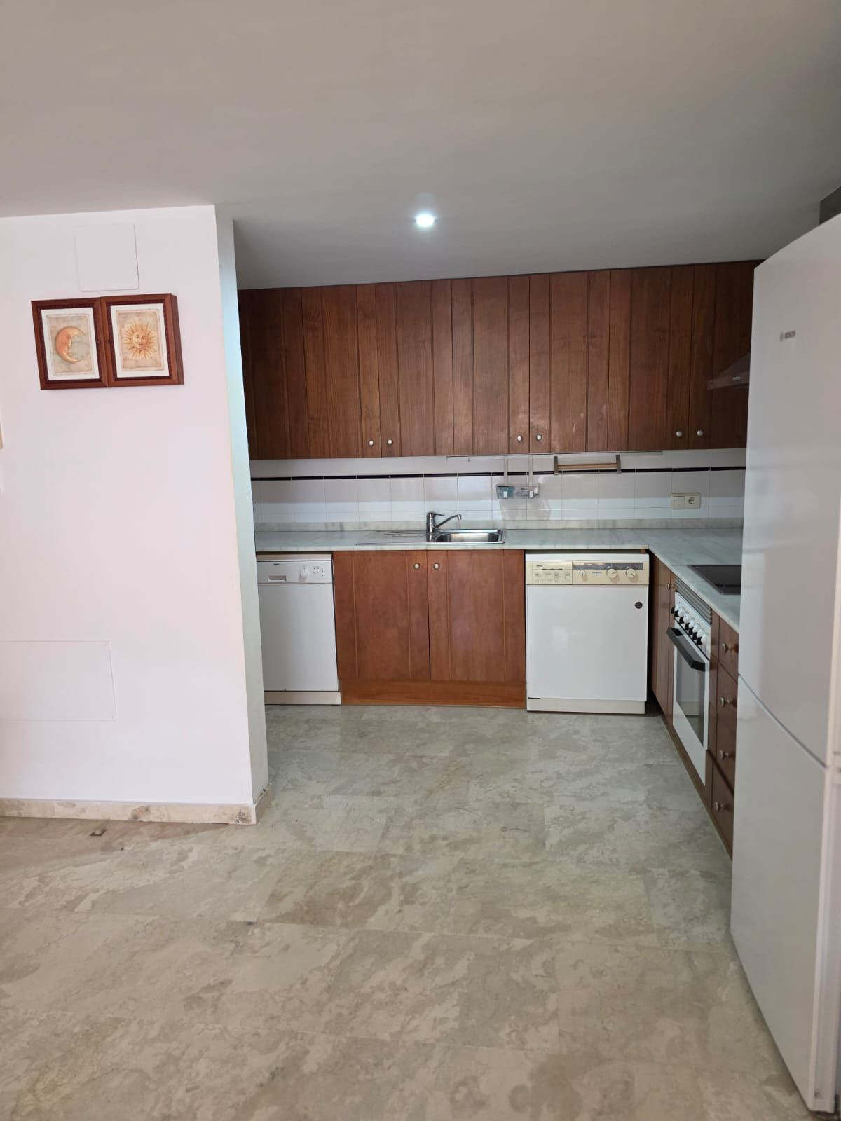 Se vende Apartamento Planta Media de 2 dormitorios en Costa Blanca, Alicante, España