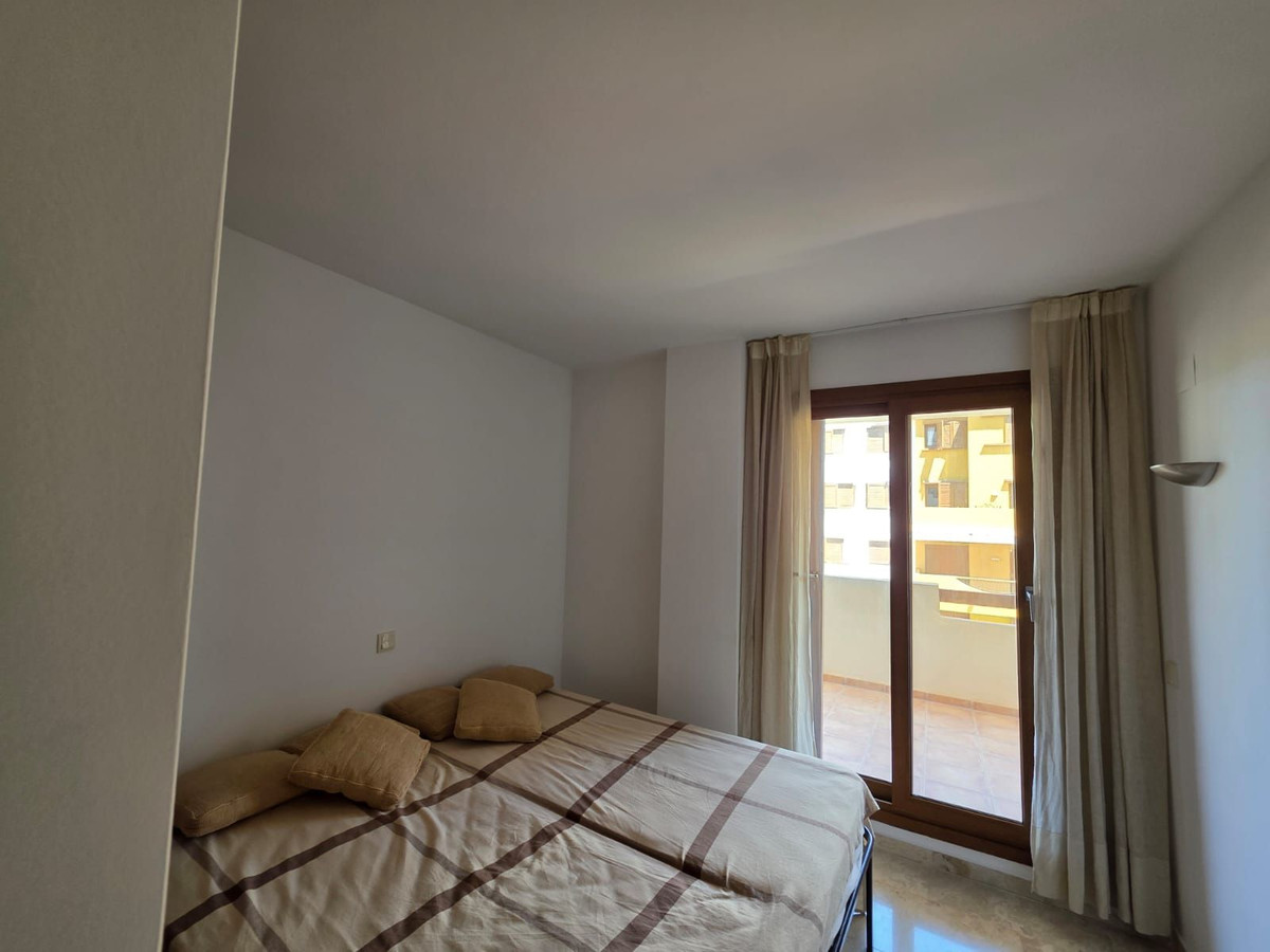 Se vende Apartamento Planta Media de 2 dormitorios en Costa Blanca, Alicante, España