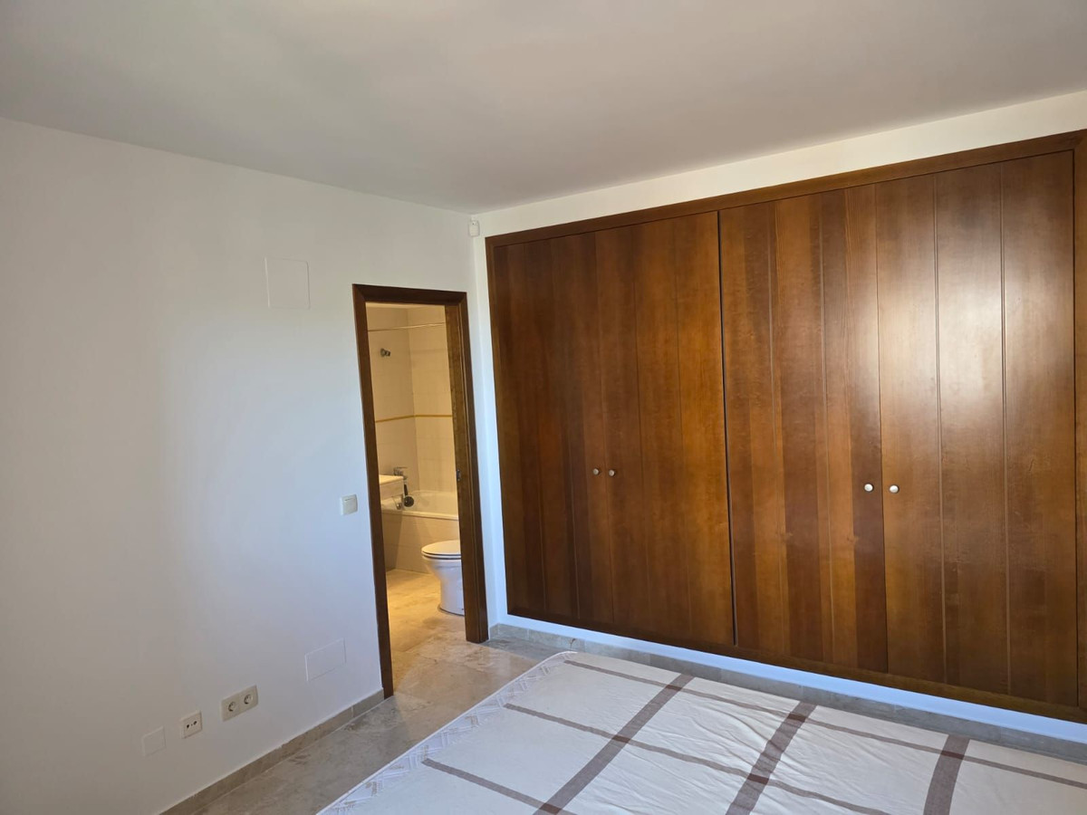 Se vende Apartamento Planta Media de 2 dormitorios en Costa Blanca, Alicante, España