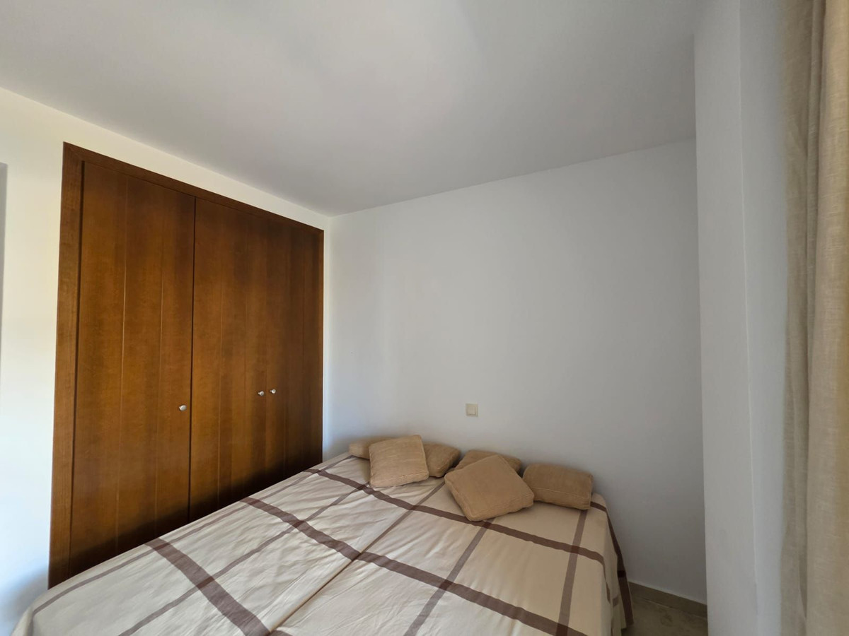 Se vende Apartamento Planta Media de 2 dormitorios en Costa Blanca, Alicante, España