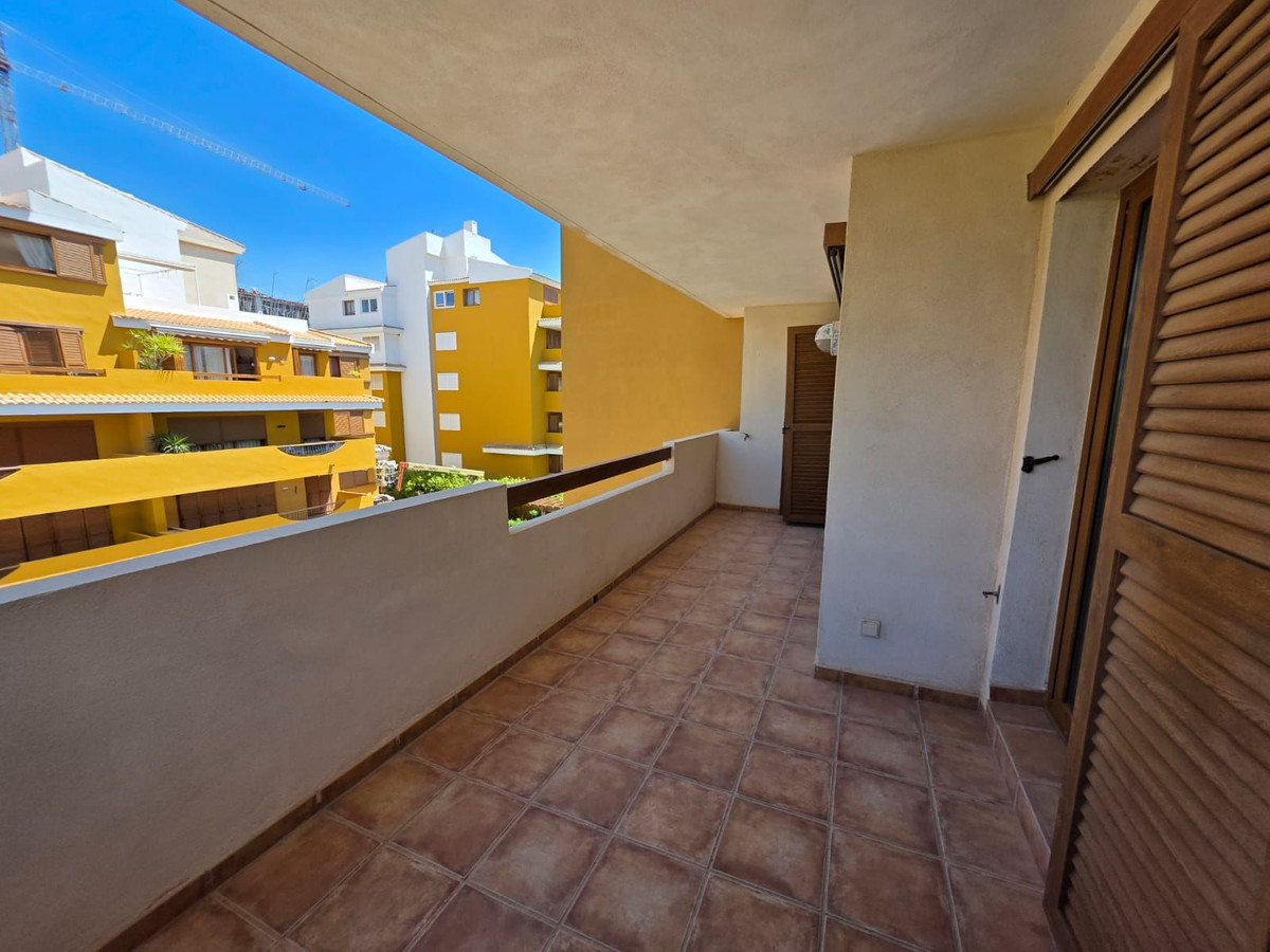 Se vende Apartamento Planta Media de 2 dormitorios en Costa Blanca, Alicante, España