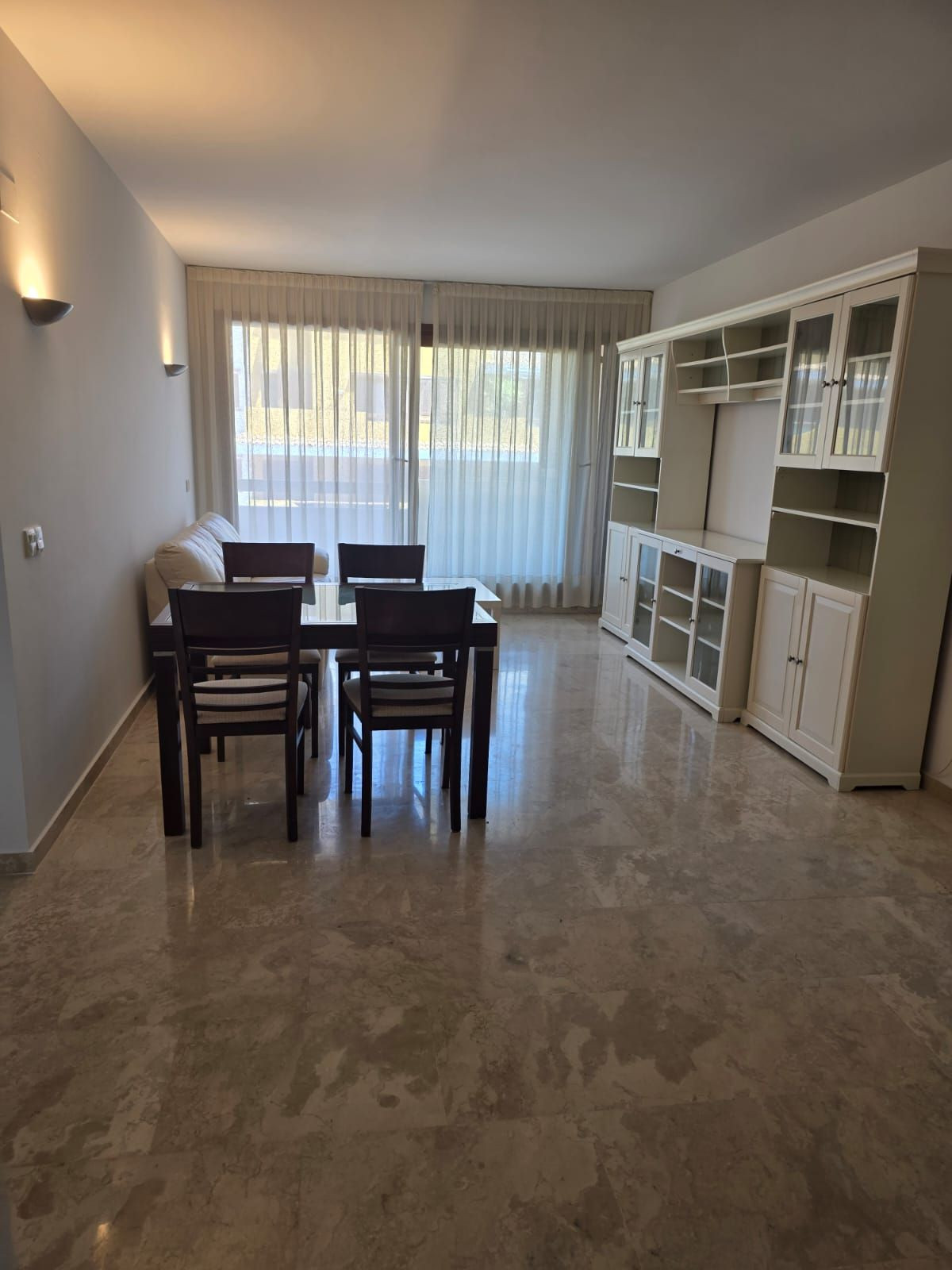 Se vende Apartamento Planta Media de 2 dormitorios en Costa Blanca, Alicante, España