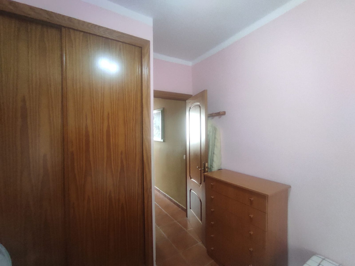 Se vende Apartamento Planta Media de 4 dormitorios en Costa Del Sol, Málaga, España