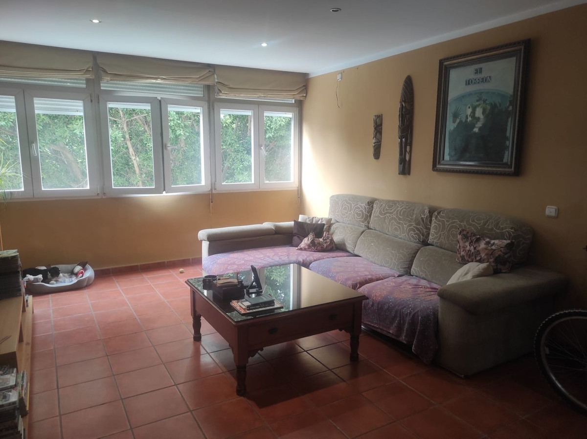 Se vende Apartamento Planta Media de 4 dormitorios en Costa Del Sol, Málaga, España