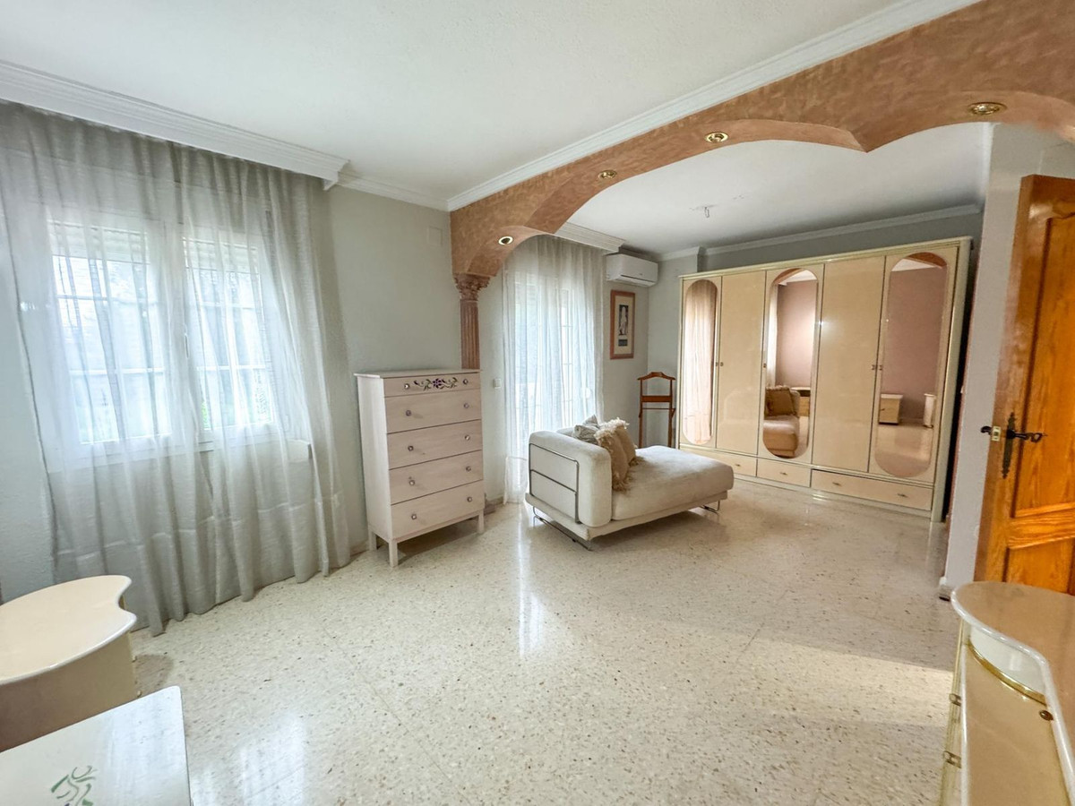4 Bed Townhouse for sale in Guadalmar Málaga Ciudad, Málaga, Spain