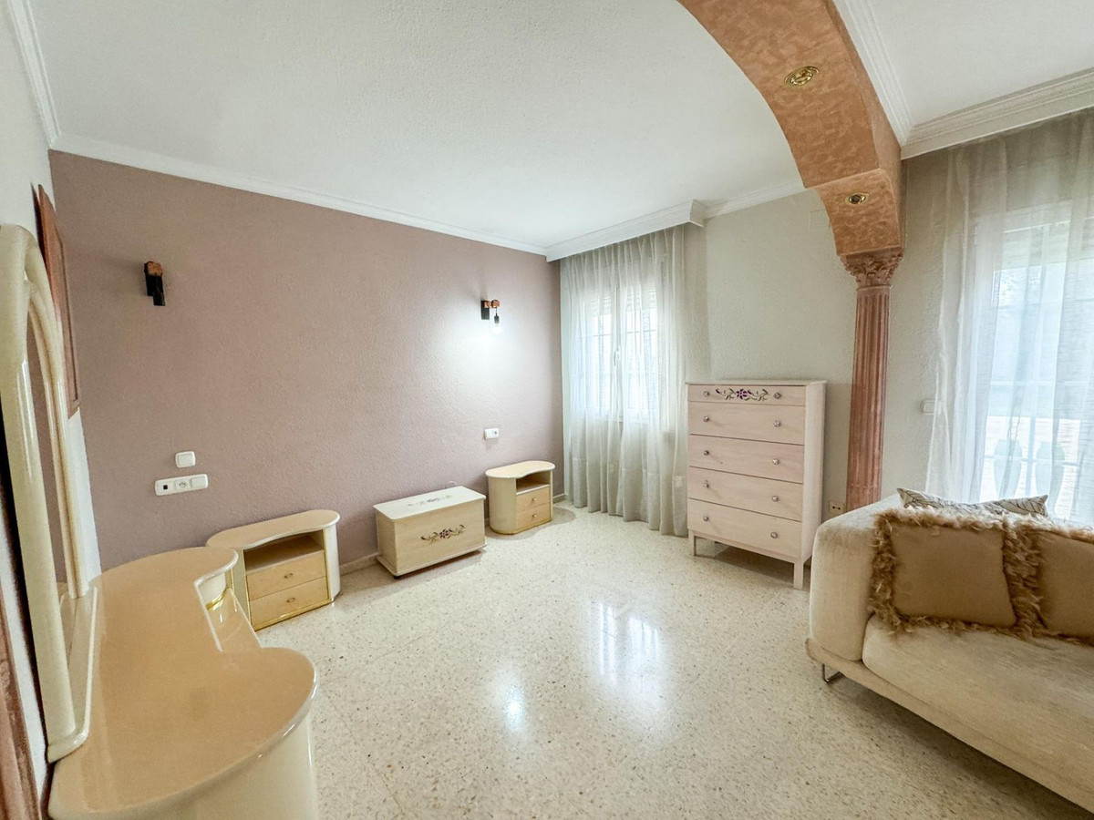 4 Bed Townhouse for sale in Guadalmar Málaga Ciudad, Málaga, Spain