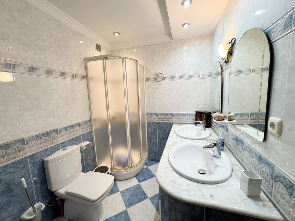 4 Bed Townhouse for sale in Guadalmar Málaga Ciudad, Málaga, Spain