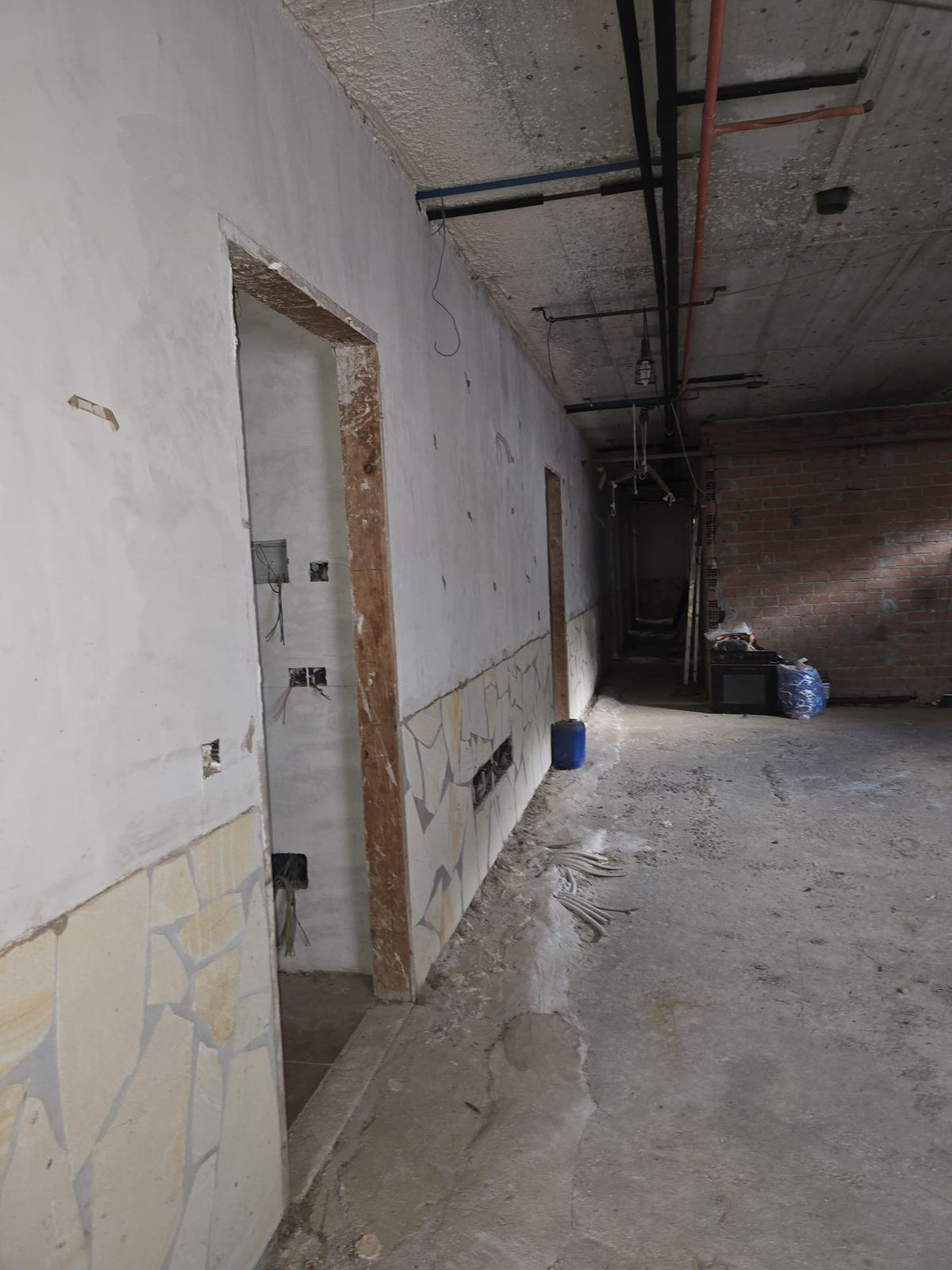 Commercial unit for sale in Guaro Costa Del Sol, Málaga, Spain
