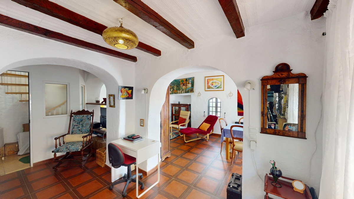 4 Bed Townhouse for sale in Vélezmálaga Costa Del Sol East, Málaga, Spain
