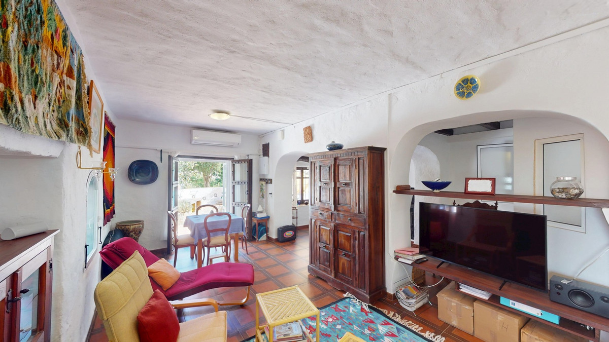 4 Bed Townhouse for sale in Vélezmálaga Costa Del Sol East, Málaga, Spain