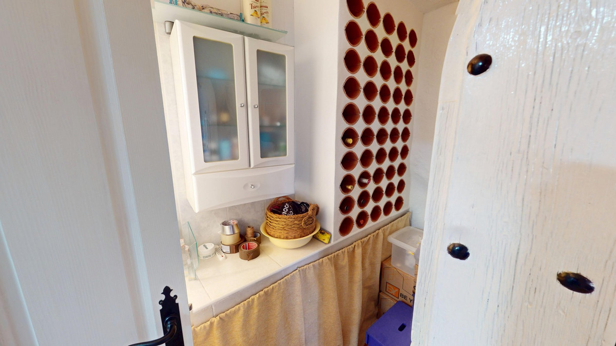 4 Bed Townhouse for sale in Vélezmálaga Costa Del Sol East, Málaga, Spain