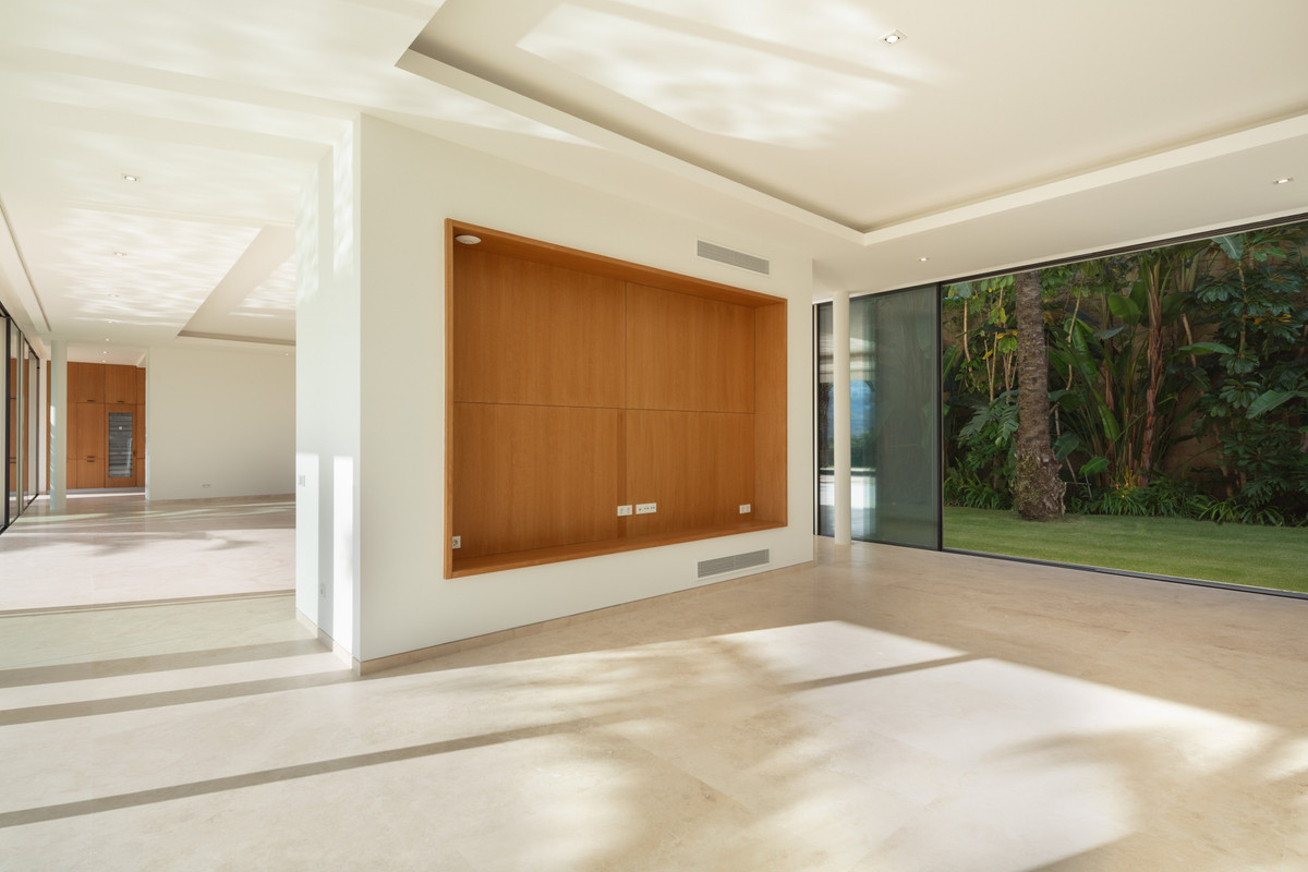 Se vende Villa - Chalet de 5 dormitorios en Costa Del Sol, Málaga, España