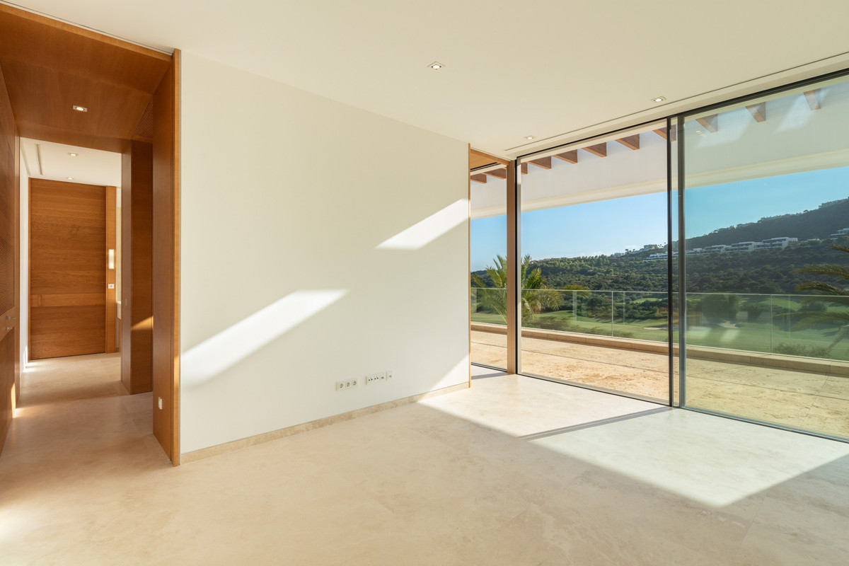 Se vende Villa - Chalet de 5 dormitorios en Costa Del Sol, Málaga, España