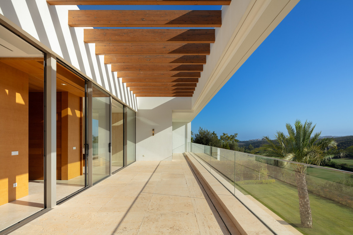 Se vende Villa - Chalet de 5 dormitorios en Costa Del Sol, Málaga, España