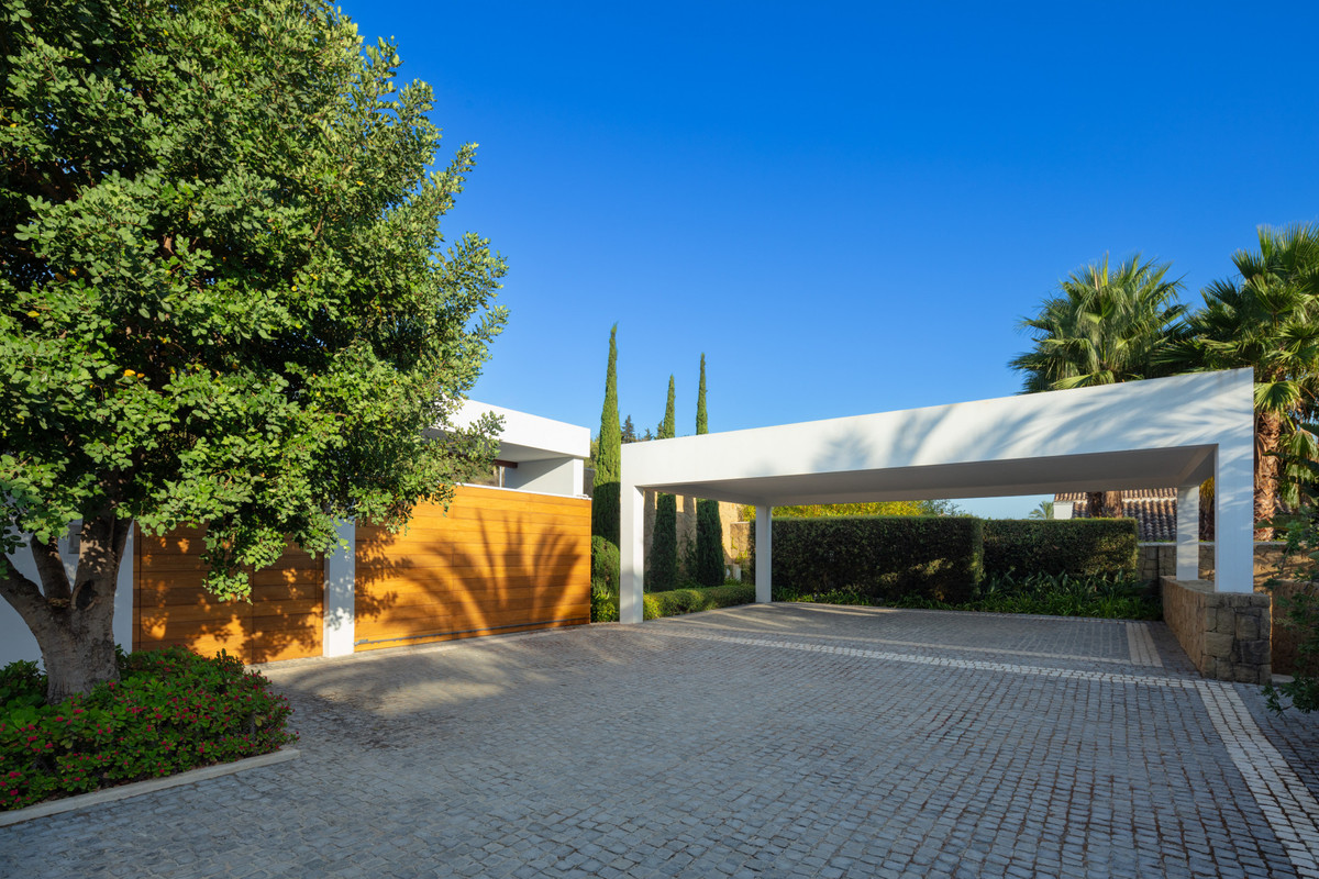 Se vende Villa - Chalet de 5 dormitorios en Costa Del Sol, Málaga, España