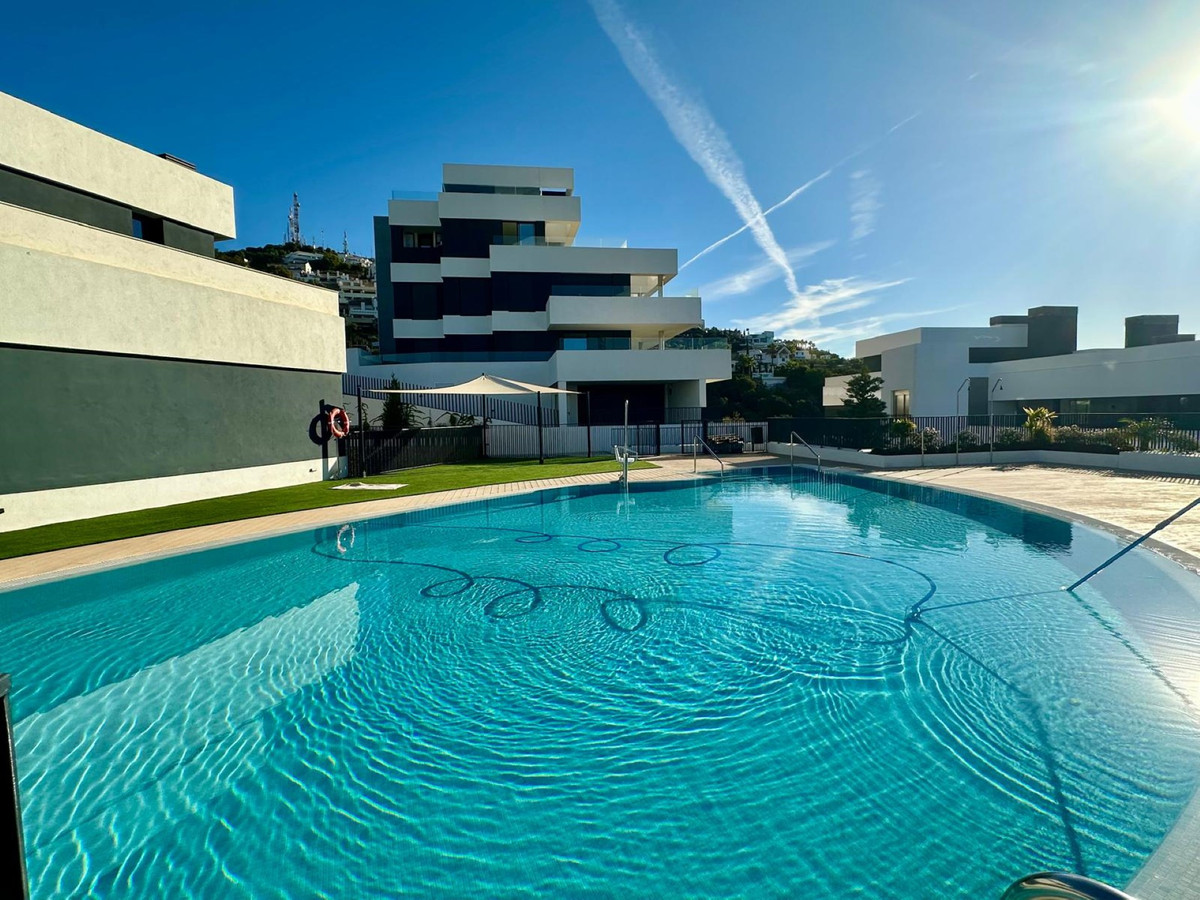 3 Bed Apartment for sale in Altos De Los Monteros Costa Del Sol, Málaga, Spain