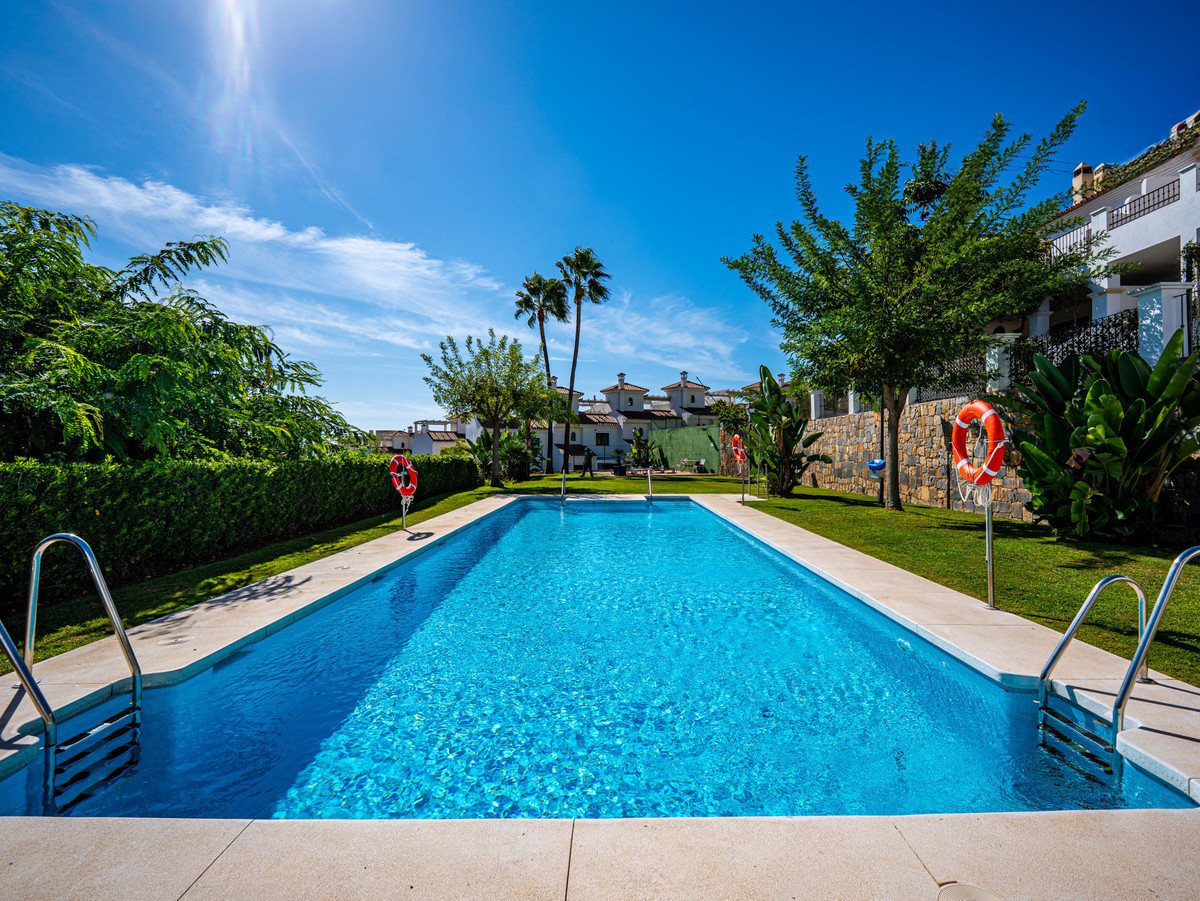 4 Bed Townhouse for sale in Estepona Costa Del Sol, Málaga, Spain