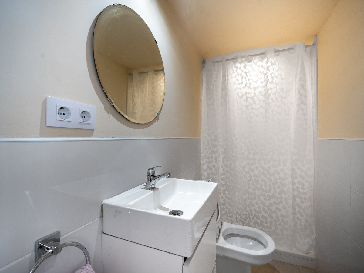4 Bed Townhouse for sale in Estepona Costa Del Sol, Málaga, Spain