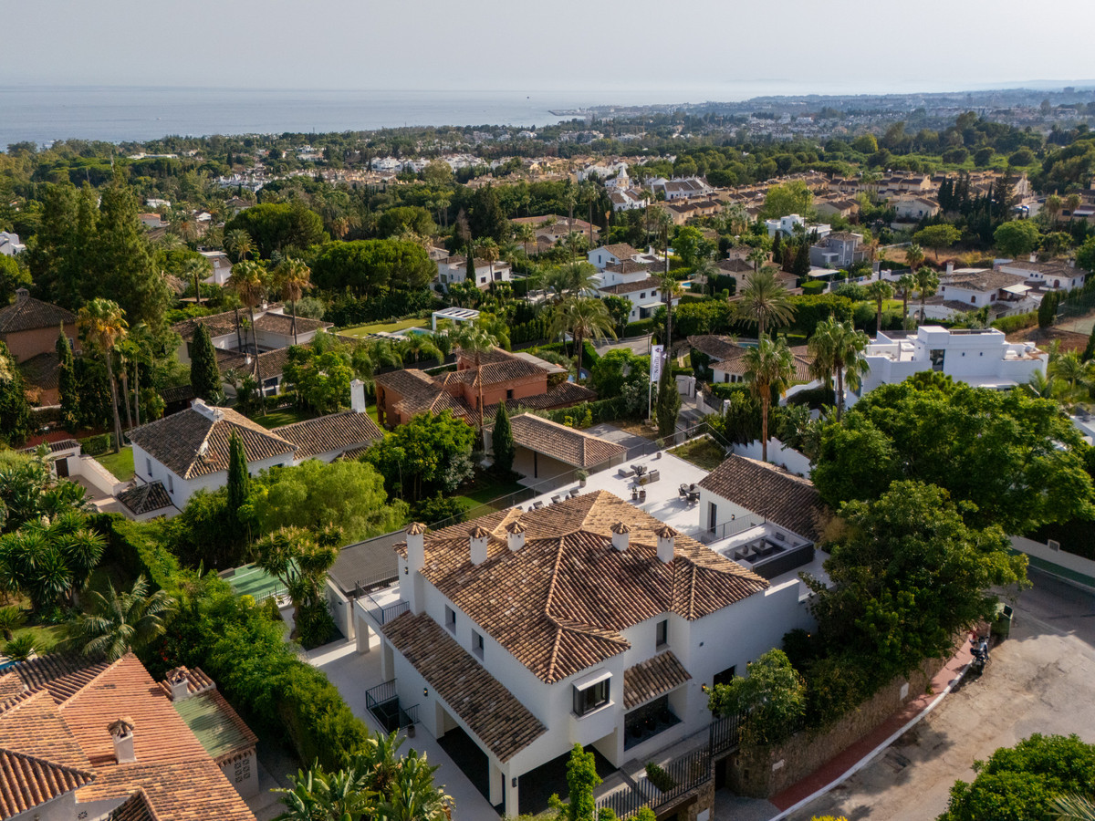 Se vende Villa - Chalet de 5 dormitorios en Costa Del Sol, Málaga, España