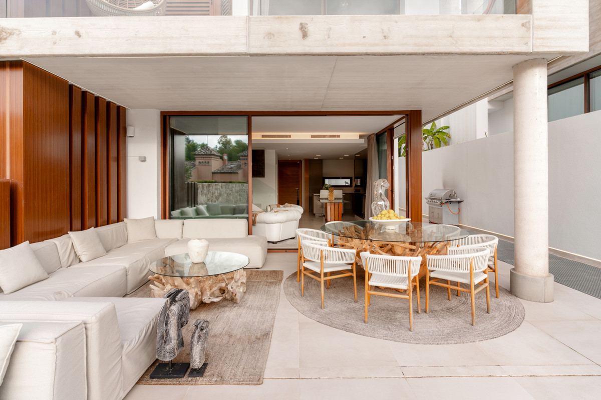 Se vende Pareada de 4 dormitorios en Costa Del Sol, Málaga, España