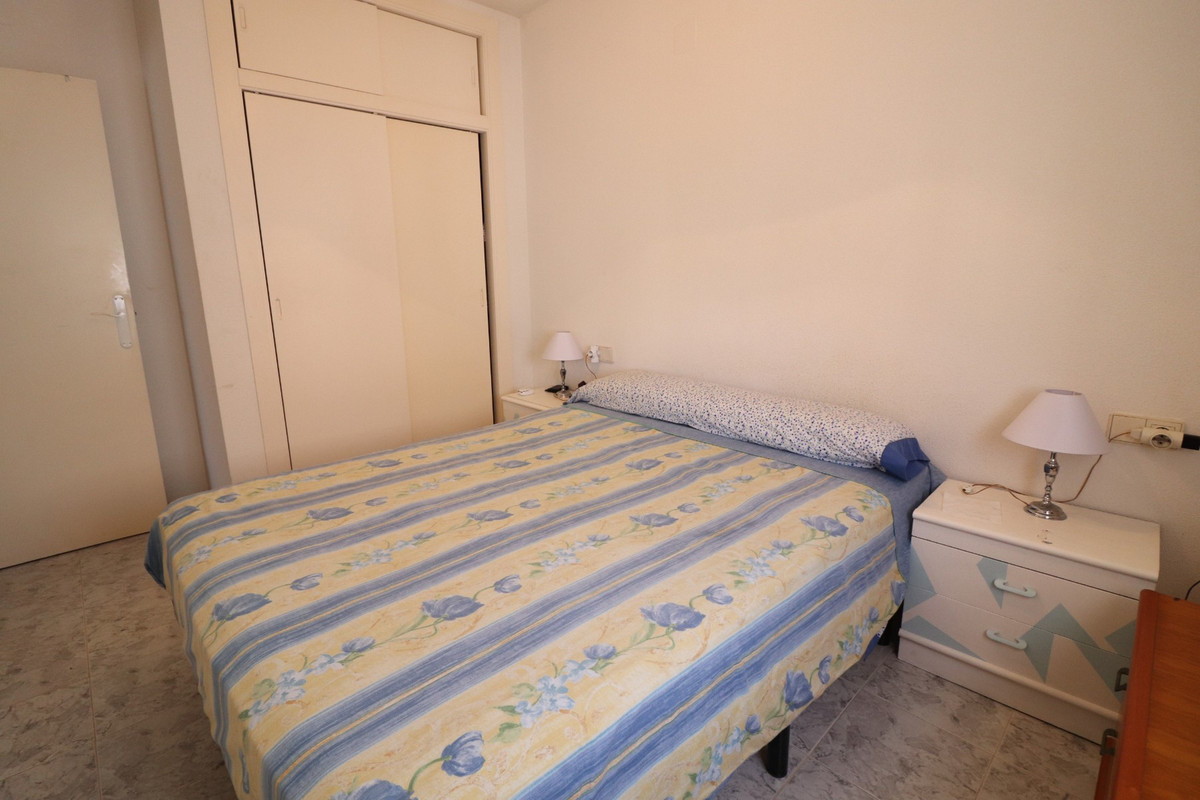 Se vende Apartamento Planta Baja de 2 dormitorios en Costa Blanca, Alicante, España