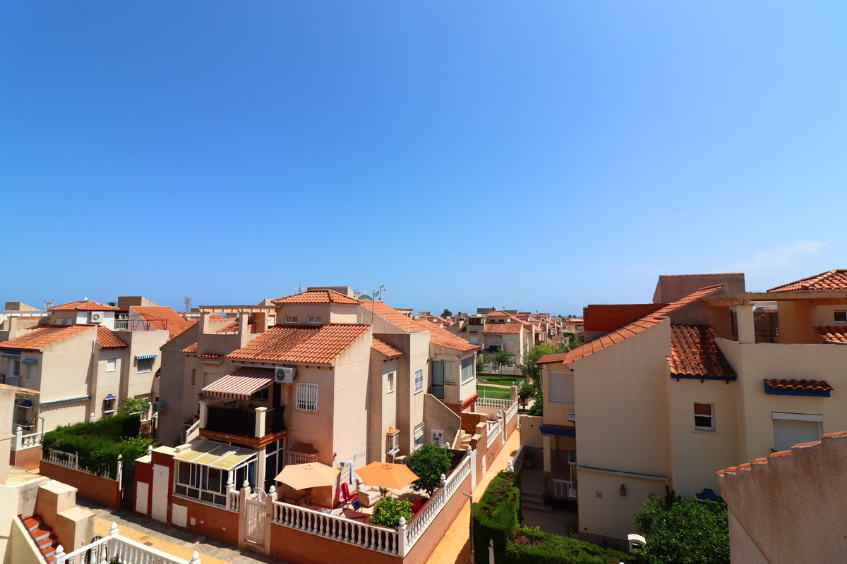 Se vende Apartamento Planta Baja de 2 dormitorios en Costa Blanca, Alicante, España