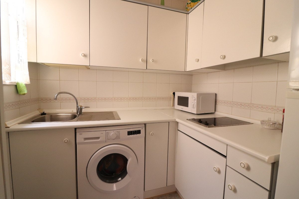 Se vende Apartamento Planta Baja de 2 dormitorios en Costa Blanca, Alicante, España